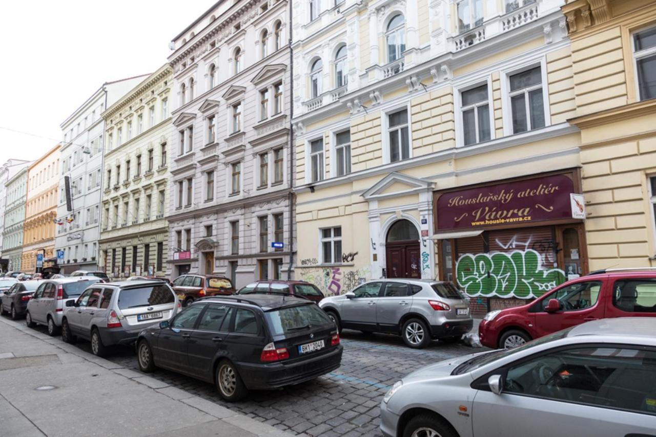 Welcome Apartments On Lublanska Prague Luaran gambar