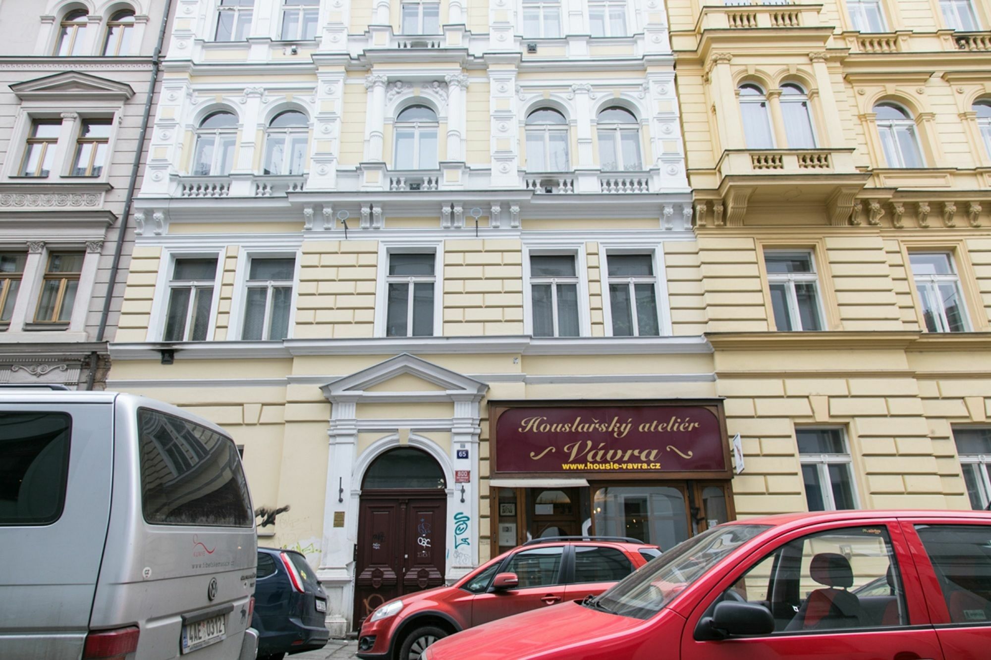 Welcome Apartments On Lublanska Prague Luaran gambar